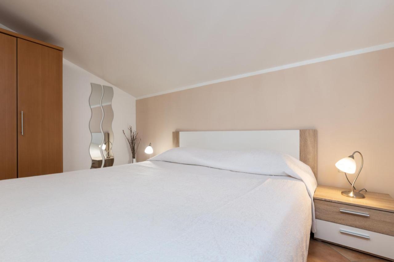 Kuca Anea Villa Porec Esterno foto